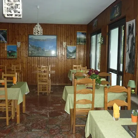 Restaurant La Chaumiere Du Clairvaux-les-Lacs