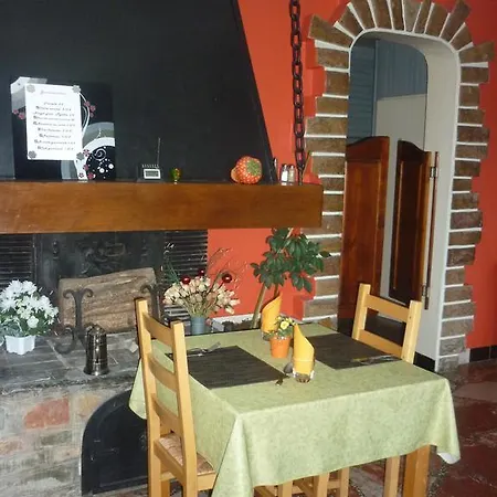 Restaurant La Chaumiere Du Szálloda
